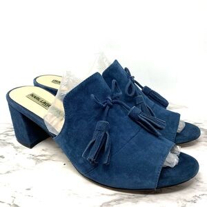 Karl Lagerfeld Holly Tassel Bow Blue Suede Mules 8.5 Soft Classic Preppy Event